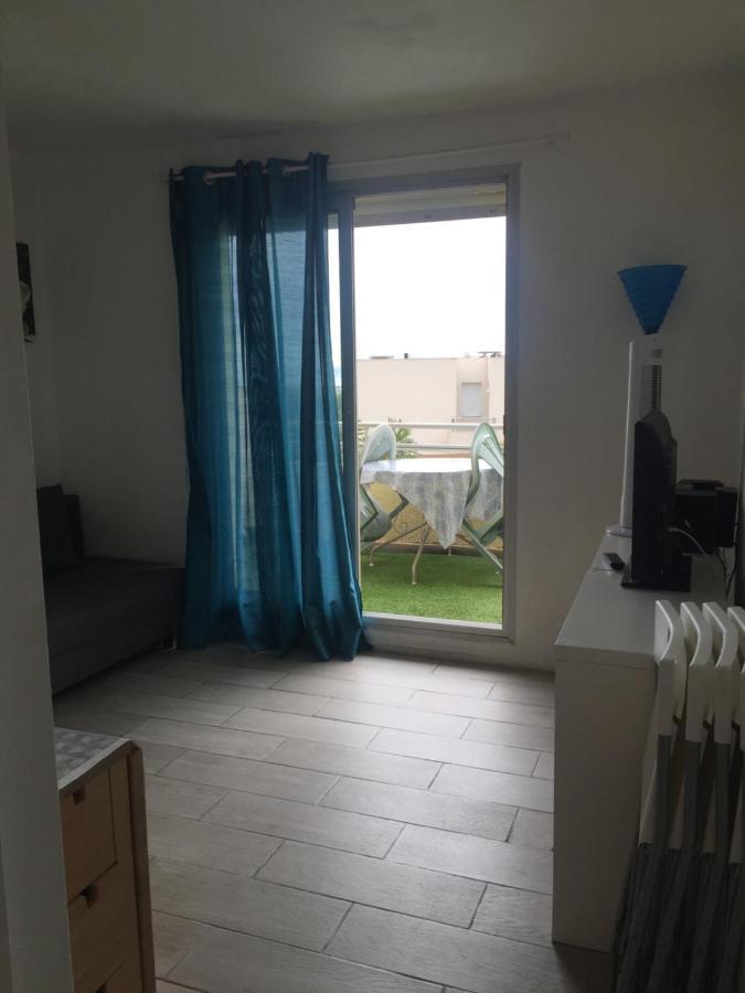 Studio La Ciotat Apartment ภายนอก รูปภาพ